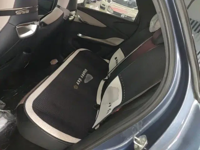BYD Dolphin — Фото автомобиля 16