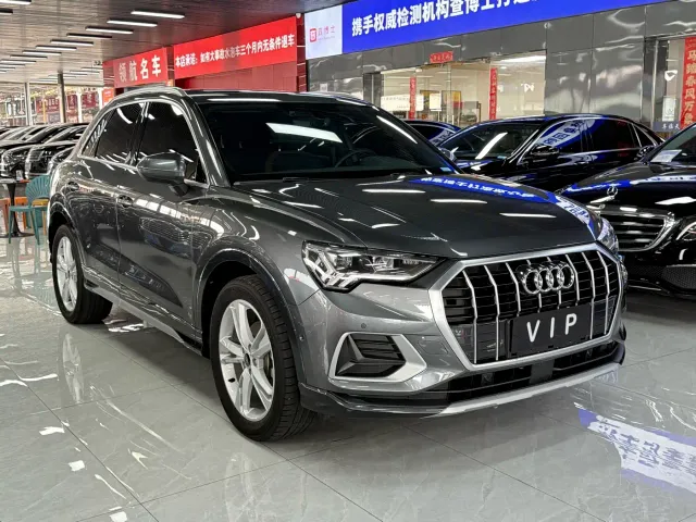 Audi Q3 — Фото автомобиля 2