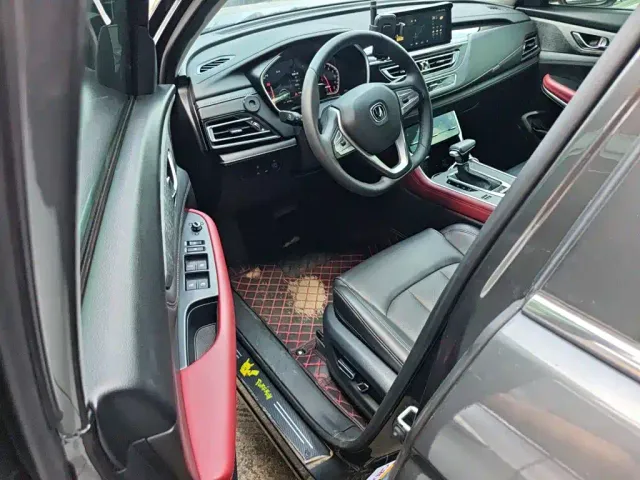 Changan CS75 — Фото автомобиля 12