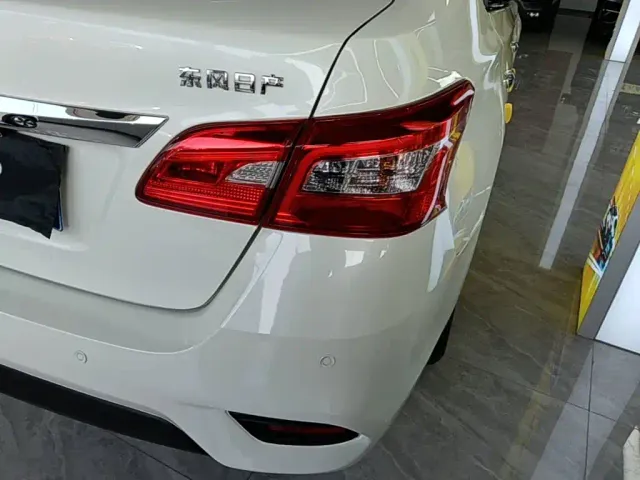 Nissan Sylphy — Фото автомобиля 7