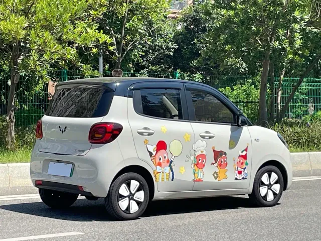 Wuling Hongguang Mini EV — Фото автомобиля 20