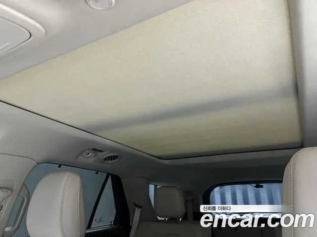 Ford Explorer Explorer 6 поколение 3.0 Platinum 4WD — Фото автомобиля 18