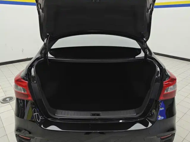 Nissan Sylphy — Фото автомобиля 4