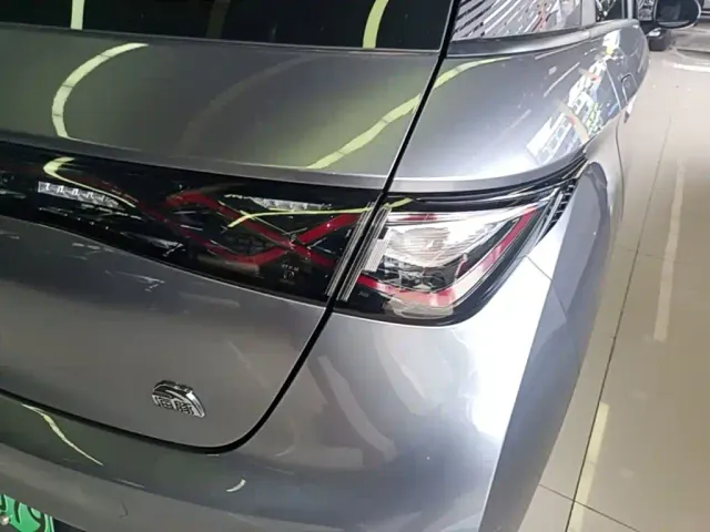 BYD Dolphin — Фото автомобиля 7