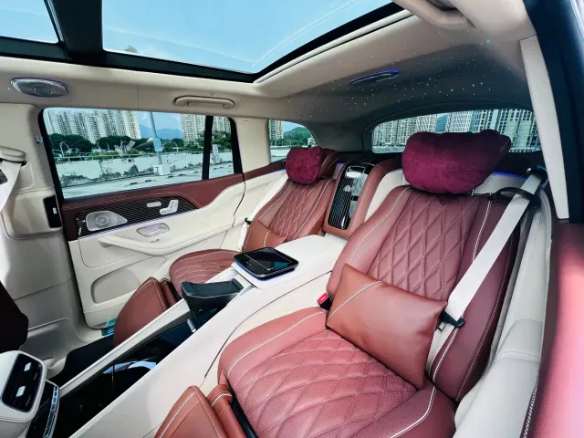 Mercedes-Benz GLS-Class — Фото автомобиля 10