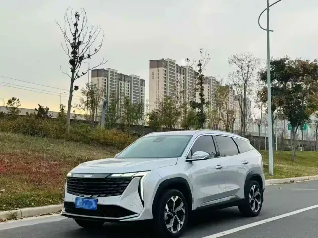 Geely Boyue L — Фото автомобиля 2