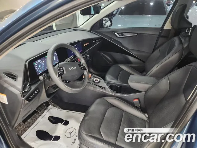 Kia Niro The All New — Фото автомобиля 10
