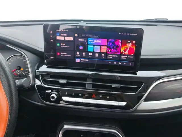 Haval H6 — Фото автомобиля 13