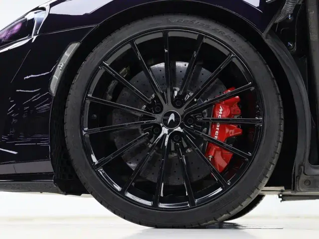 McLaren GT — Фото автомобиля 23