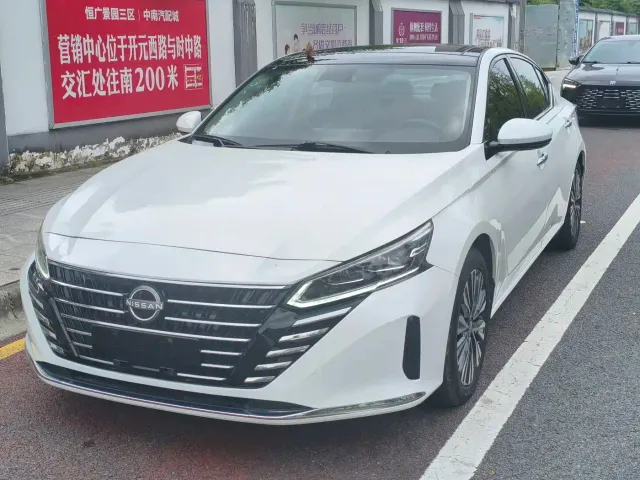 Фотография автомобиля — Nissan Teana