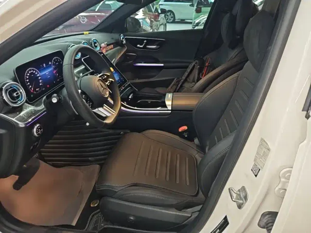 Mercedes-Benz C-Class — Фото автомобиля 14