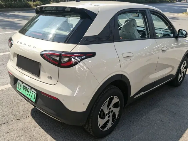 Geely Starry Wish — Фото автомобиля 15
