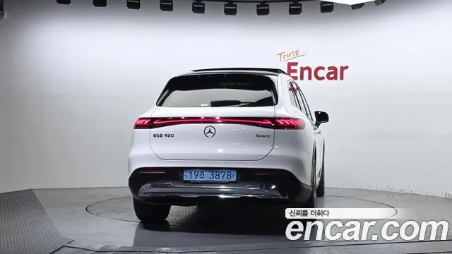 Mercedes-Benz EQS — Фото автомобиля 4