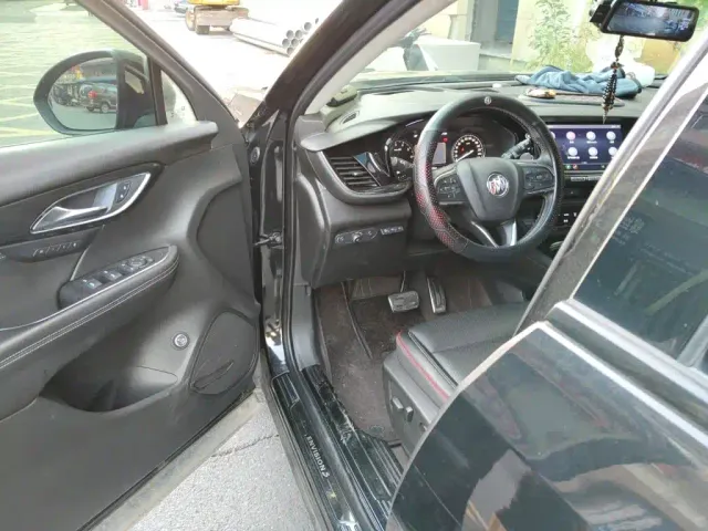 Buick Envision S — Фото автомобиля 12