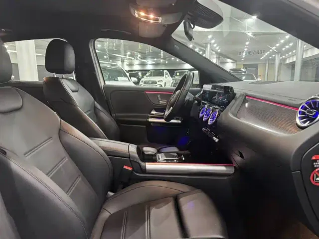 Mercedes-Benz GLA-Class — Фото автомобиля 17