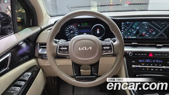 Kia Carnival Generation 4 — Фото автомобиля 18