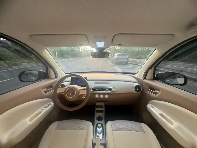Wuling Hongguang Mini EV — Фото автомобиля 6