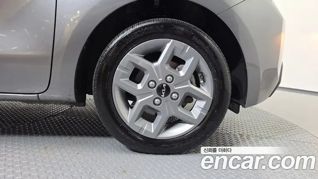 Kia RAY Новый Kia Ray Prestige — Фото автомобиля 18