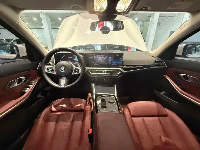 BMW 3 Series — Фото автомобиля 17
