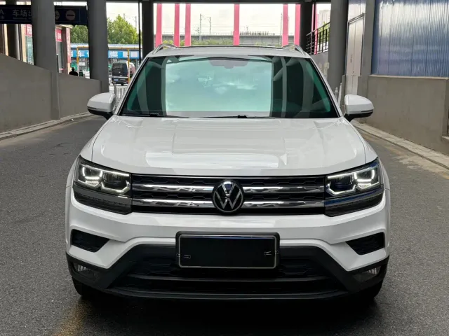 Volkswagen Tharu — Фото автомобиля 2