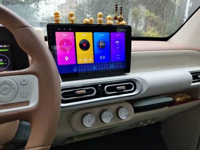 Wuling Hongguang Mini EV — Фото автомобиля 9