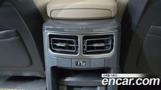 Kia EV5 — Фото автомобиля 8