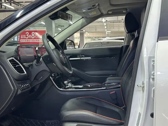 Kia Seltos — Фото автомобиля 7