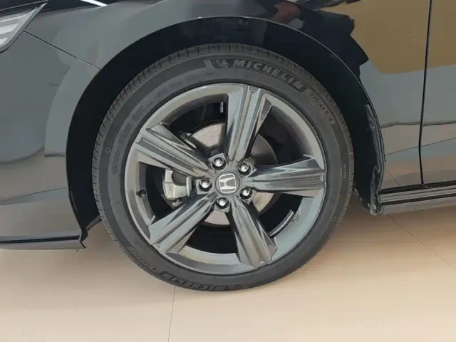 Honda Inspire — Фото автомобиля 22