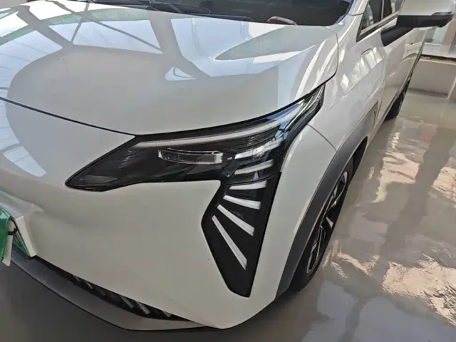GAC Aion Y — Фото автомобиля 23