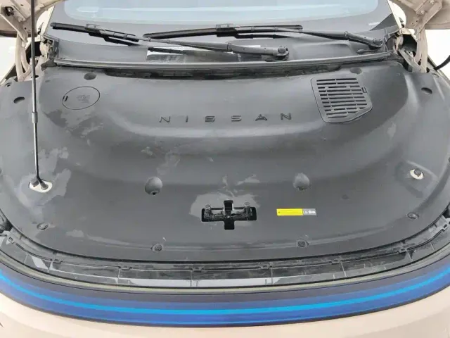 Nissan N7 — Фото автомобиля 10