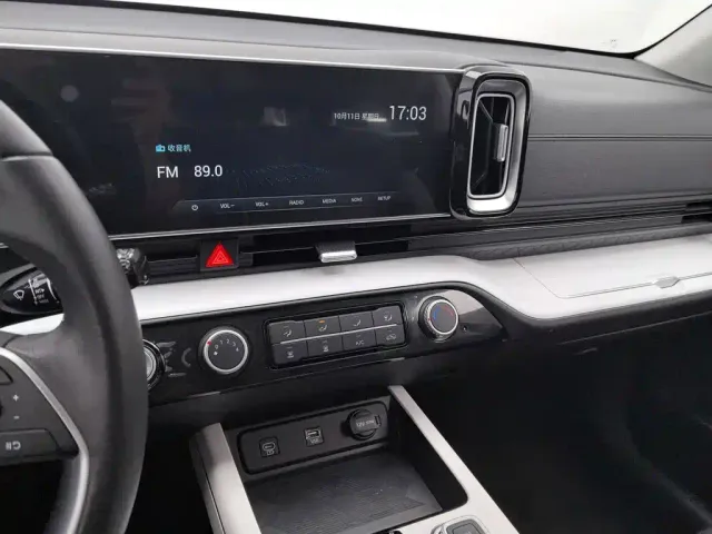 Hyundai ix35 — Фото автомобиля 12