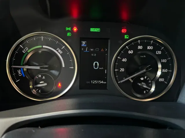 Lexus LM — Фото автомобиля 23