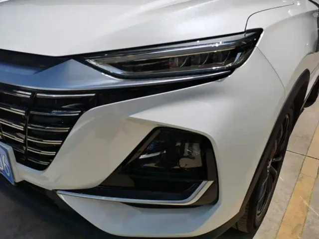 Changan CS75 — Фото автомобиля 17