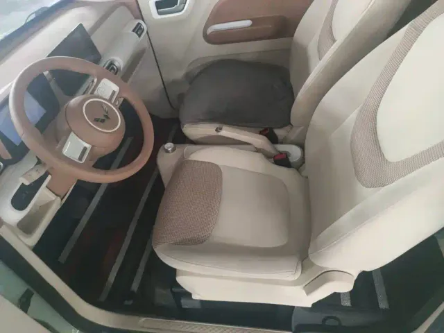 Wuling Hongguang Mini EV — Фото автомобиля 13