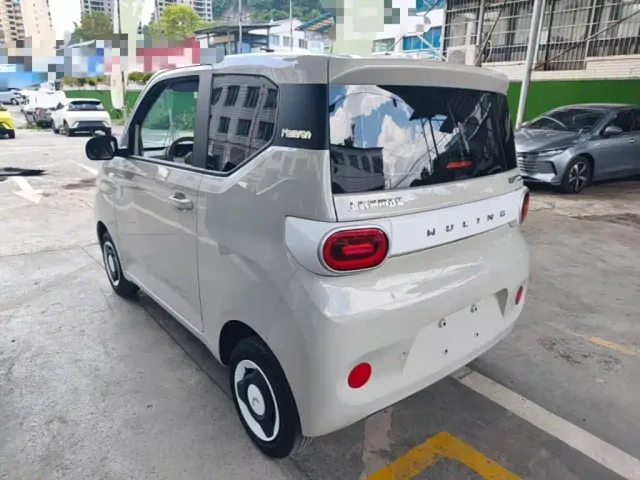 Wuling Hongguang Mini EV — Фото автомобиля 4
