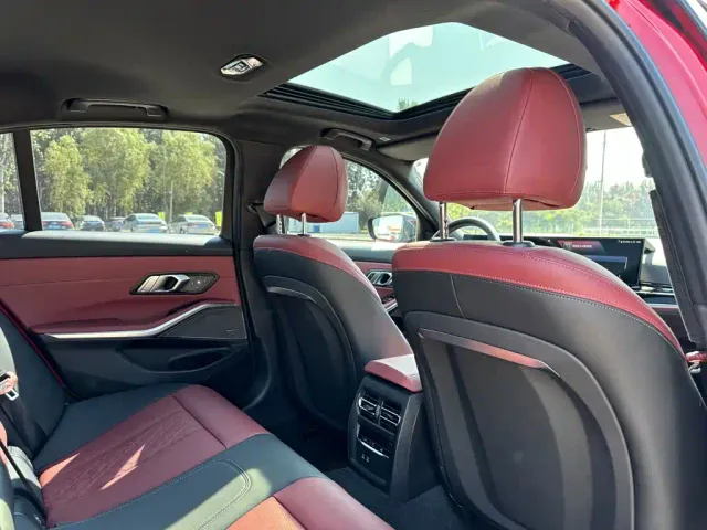 BMW 3 Series — Фото автомобиля 19