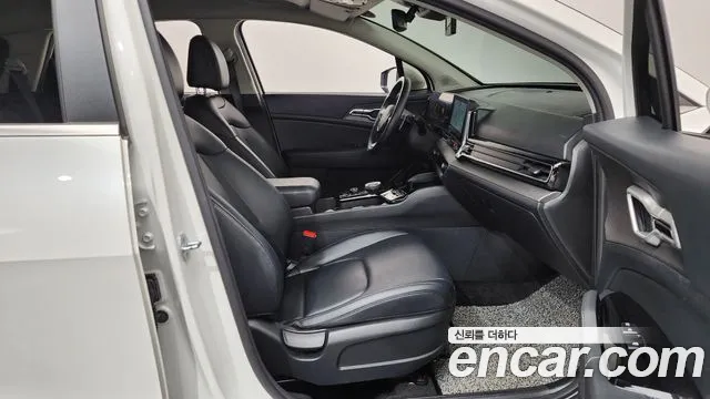 Kia Sportage Sportage 5-е поколение Бензин 1.6 турбо 2WD — Фото автомобиля 7