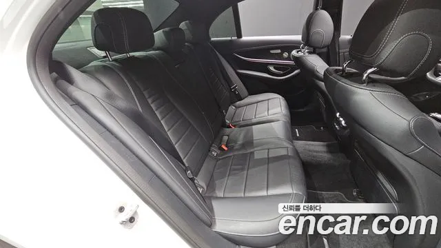 Mercedes-Benz E-Class W213 — Фото автомобиля 17