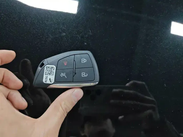 Buick Envision Plus — Фото автомобиля 10