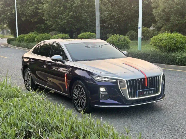 Hongqi H5 — Фото автомобиля 3