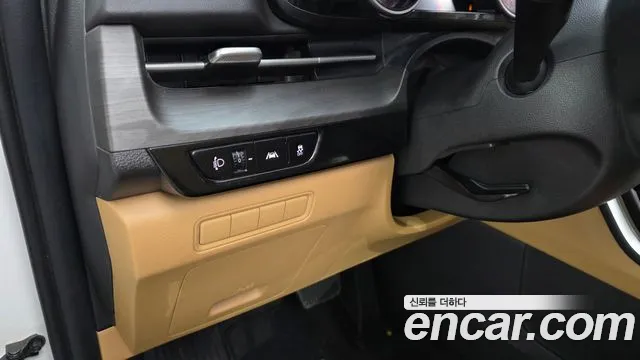 Kia Canival Carnival 4 поколение Бензин 11 мест Prestige — Фото автомобиля 29