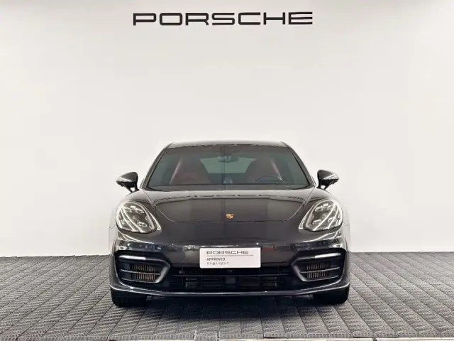 Porsche Panamera — Фото автомобиля 2