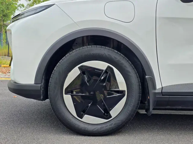 Geely Geometry E Firefly — Фото автомобиля 22