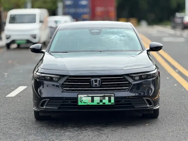 Honda Accord — Фото автомобиля 5