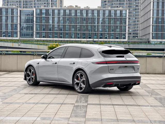 Nio ET5 Touring — Фото автомобиля 7