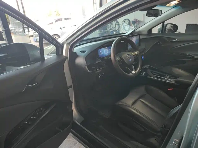 Buick Velite 6 — Фото автомобиля 15