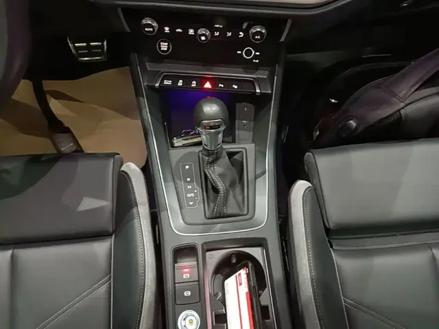 Audi Q3 — Фото автомобиля 13