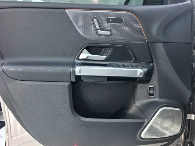 Mercedes-Benz Mercedes-Benz GLB 2023 GLB 220 Style — Фото автомобиля 10