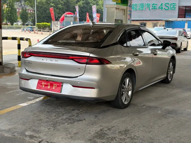 GAC Aion S — Фото автомобиля 7