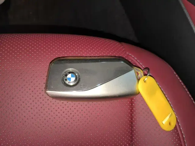 BMW 5 Series — Фото автомобиля 8